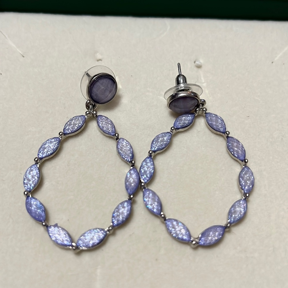 Light purple crystal hoop earrings